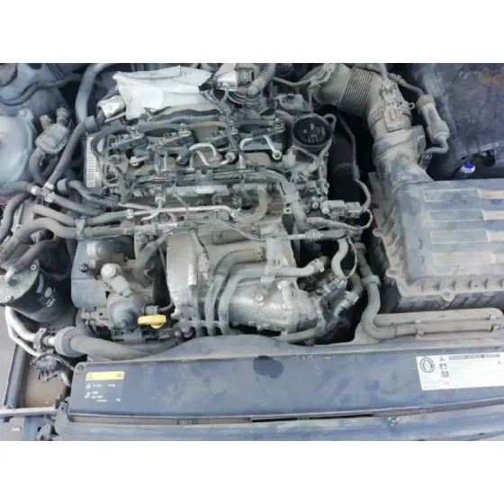 VOLKSWAGEN GOLF VII LIM. '2014 BUSINESS BLUEMOTION TECH. GRIS