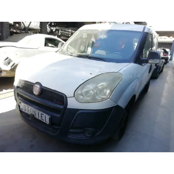 FIAT DOBLO CARGO '2012 1.3 16V JTD CAT BLANCO
