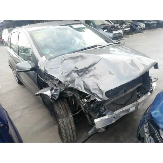 MERCEDES CLASE B (W245) '2010 200 (245.233) GRIS
