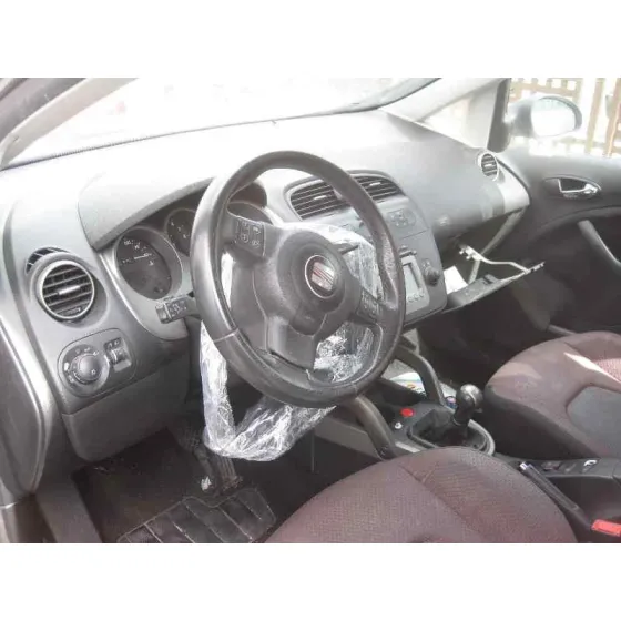 SEAT TOLEDO (5P2) '2005 EXCLUSIVE PLATA