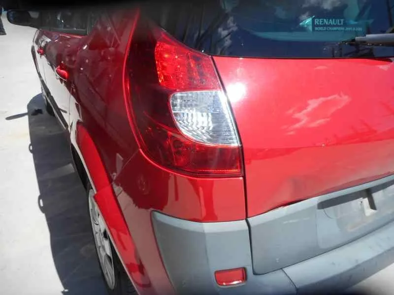 RENAULT SCENIC II '2007 EMOTION ROJO
