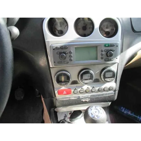 ALFA ROMEO 156 '2004 2.4 JTD 20V DISTINCTIVE PLATA