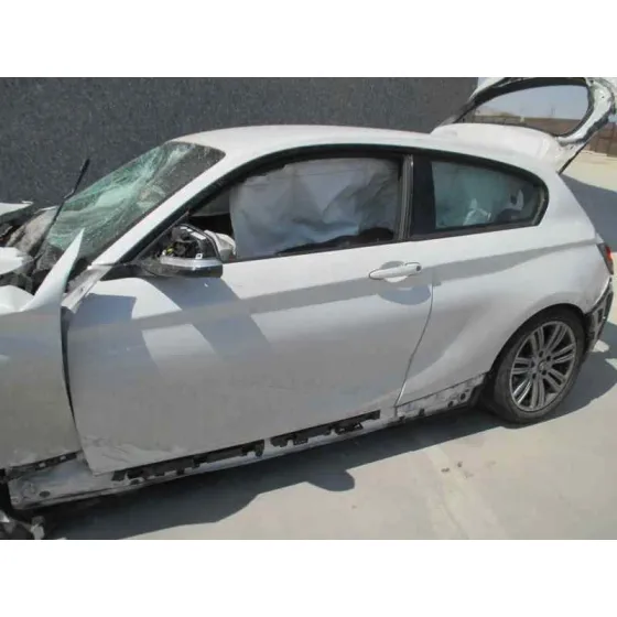 BMW SERIE 1 LIM. (F21) '2013 116D BLANCO