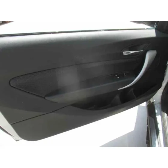 BMW SERIE 1 LIM. (F21) '2013 116D BLANCO