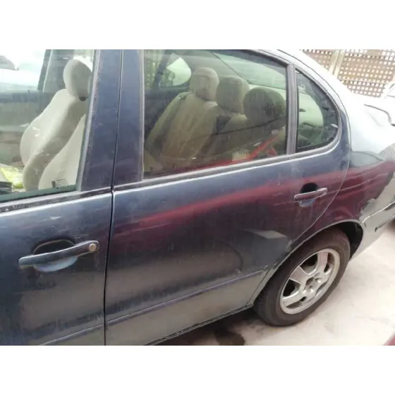 SEAT TOLEDO (1M2) '2001 1.6 16V GRIS