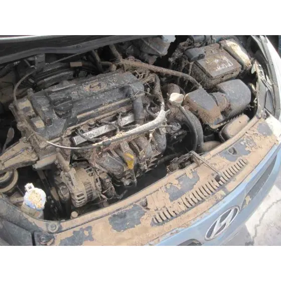 HYUNDAI I20 '2010 CLASSIC AZUL
