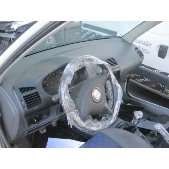 SEAT IBIZA (6K1) '2001 STELLA BLANCO