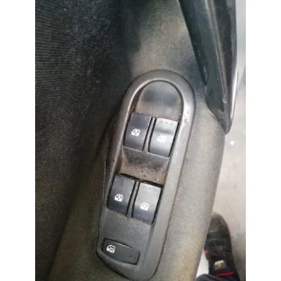 RENAULT SCENIC II '2004 1.5 DCI DIESEL ROJO