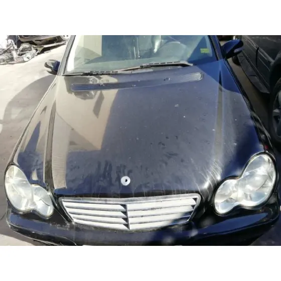 MERCEDES CLASE C (W203) BERLINA '2004 220 CDI (LA) (203.008) NEGRO