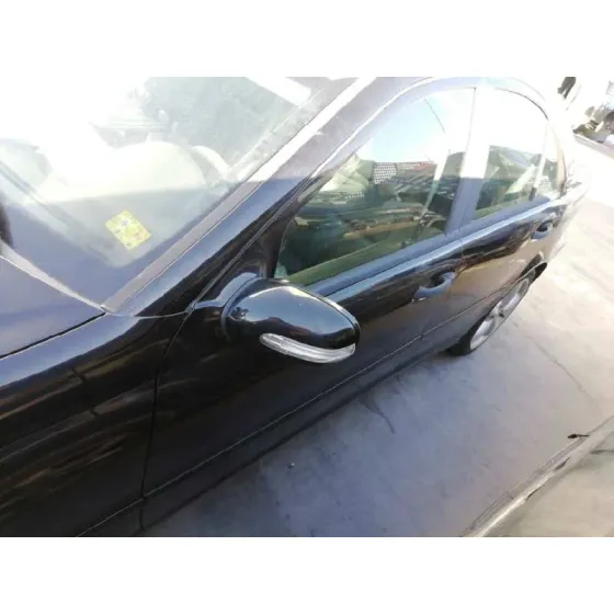 MERCEDES CLASE C (W203) BERLINA '2004 220 CDI (LA) (203.008) NEGRO
