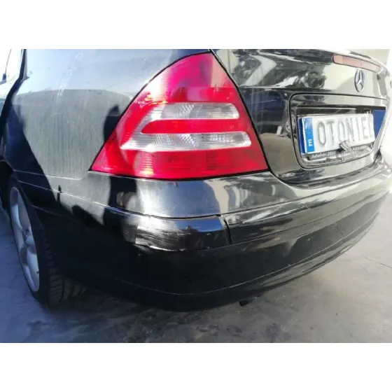 MERCEDES CLASE C (W203) BERLINA '2004 220 CDI (LA) (203.008) NEGRO