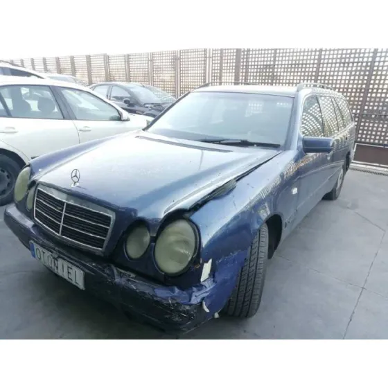 MERCEDES CLASE E (W210) FAMILIAR '1998 290 T TURBODIESEL (210.217) AZUL