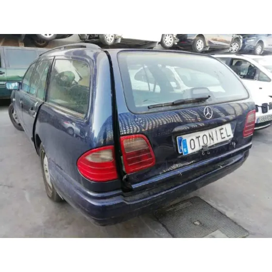MERCEDES CLASE E (W210) FAMILIAR '1998 290 T TURBODIESEL (210.217) AZUL