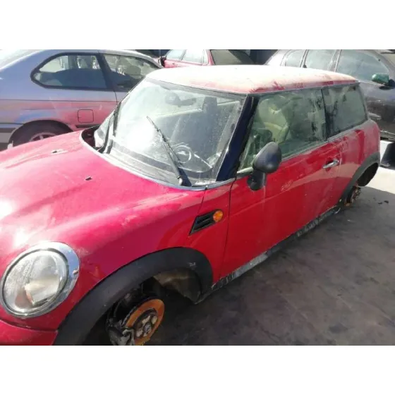BMW MINI (R56) '2011 1.6 16V ROJO