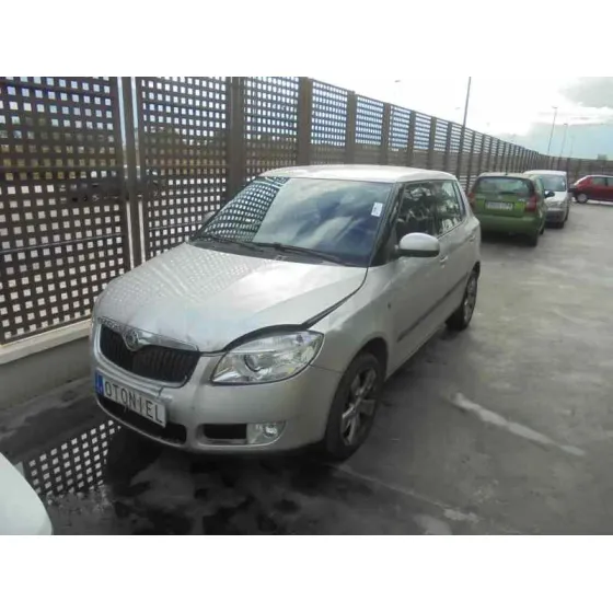SKODA FABIA (5J2 ) '2007 SPORT GRIS PLATA