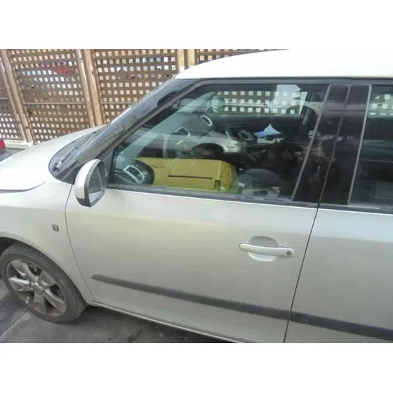 SKODA FABIA (5J2 ) '2007 SPORT GRIS PLATA