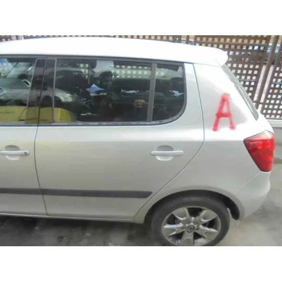 SKODA FABIA (5J2 ) '2007 SPORT GRIS PLATA