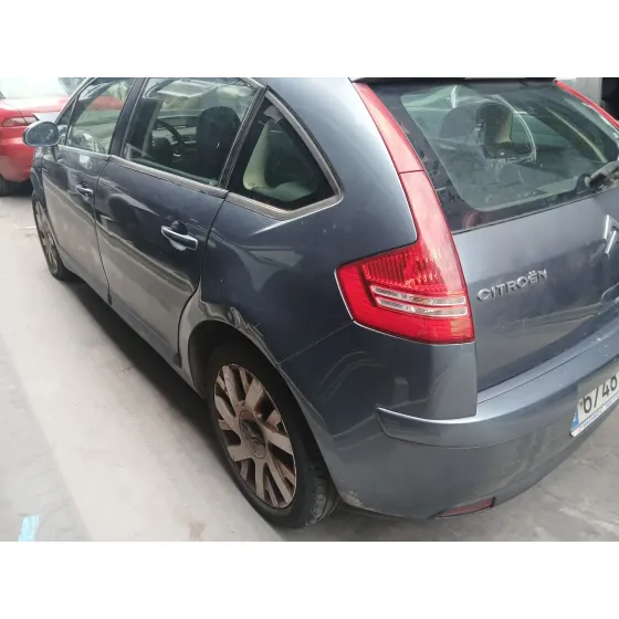 Citroen C4 BERLINA 2004