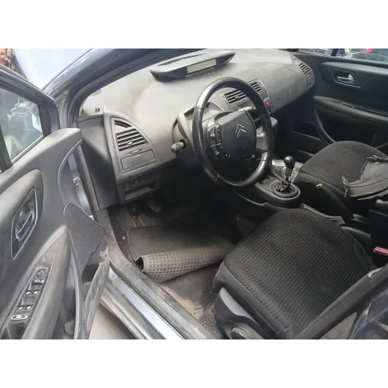 Citroen C4 BERLINA 2004