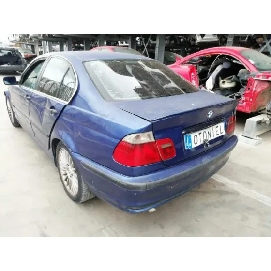 BMW SERIE 3 BERLINA (E46) '1998 320D AZUL