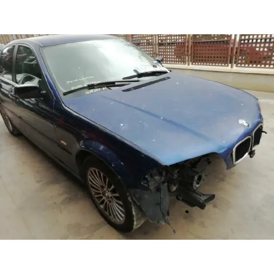 BMW SERIE 3 BERLINA (E46) '1998 320D AZUL