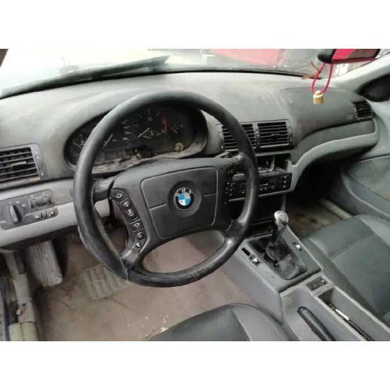 BMW SERIE 3 BERLINA (E46) '1998 320D AZUL