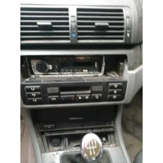 BMW SERIE 3 BERLINA (E46) '1998 320D AZUL