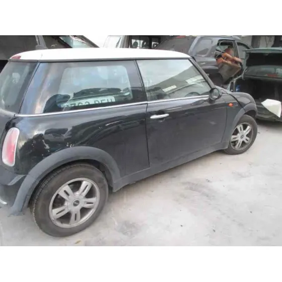 BMW MINI (R50,R53) '2005 1.6 16V CAT NEGRO