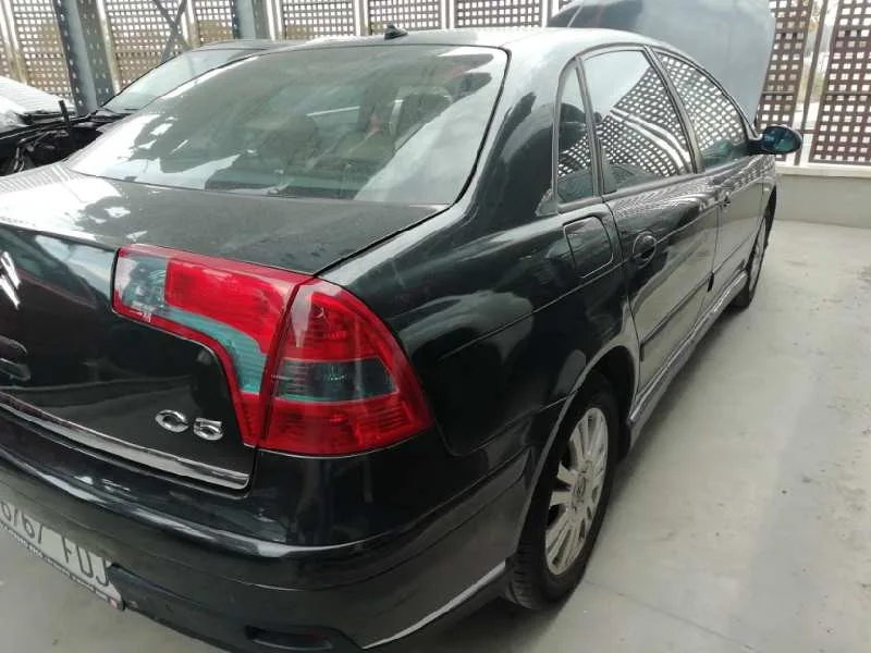 CITROEN C5 BERLINA '2006 ATTRACTION NEGRO