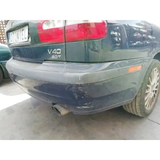 VOLVO V40 FAMILIAR '2002 2.0 T NEGRO
