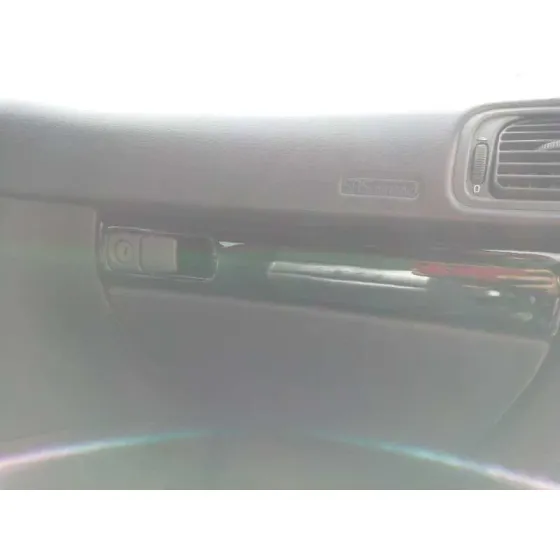 VOLVO V40 FAMILIAR '2002 2.0 T NEGRO