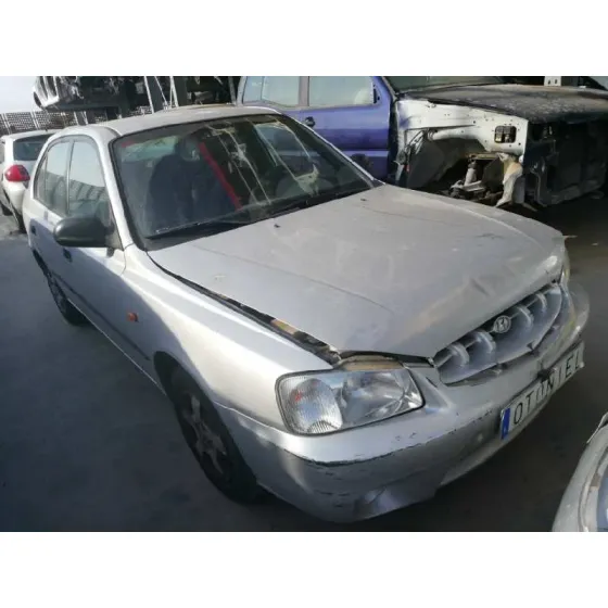HYUNDAI ACCENT (LC) '2001 GL 4P GRIS