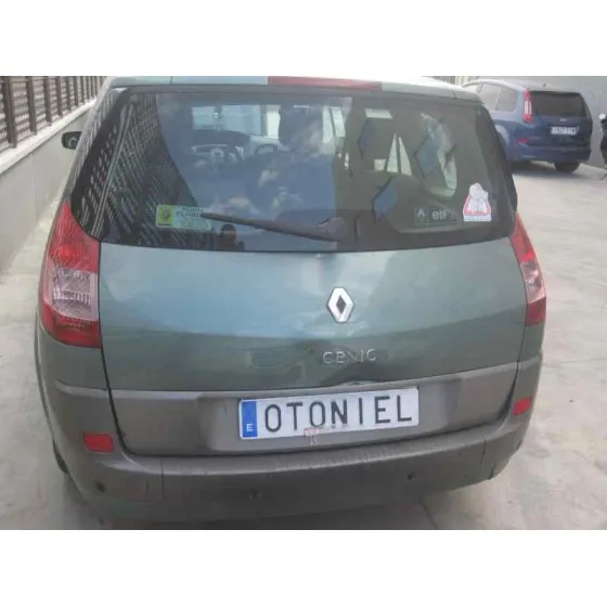 RENAULT GRAND SCENIC '2004 2.0 G VERDE CLARO