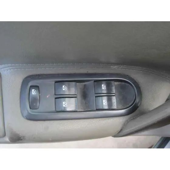 RENAULT GRAND SCENIC '2004 2.0 G VERDE CLARO