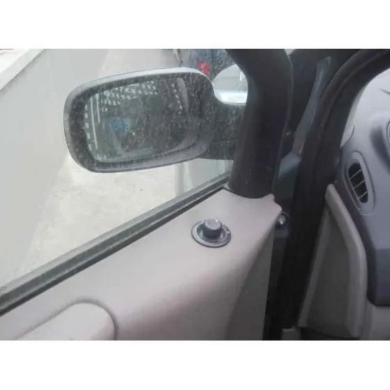 RENAULT GRAND SCENIC '2004 2.0 G VERDE CLARO