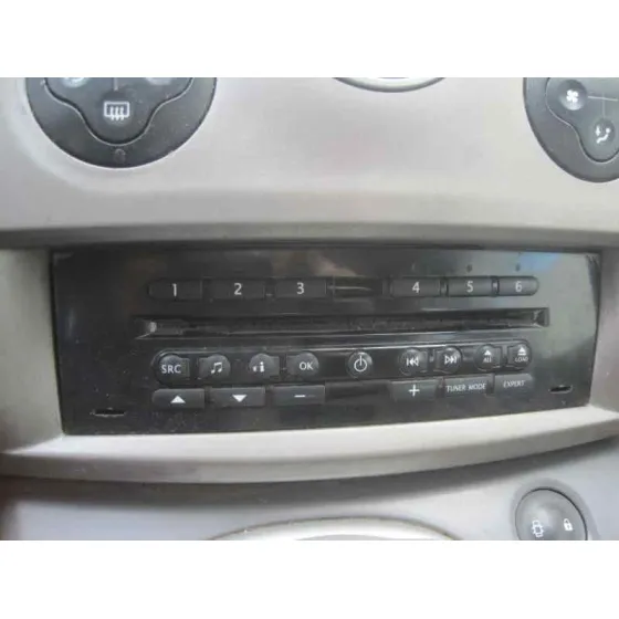 RENAULT GRAND SCENIC '2004 2.0 G VERDE CLARO