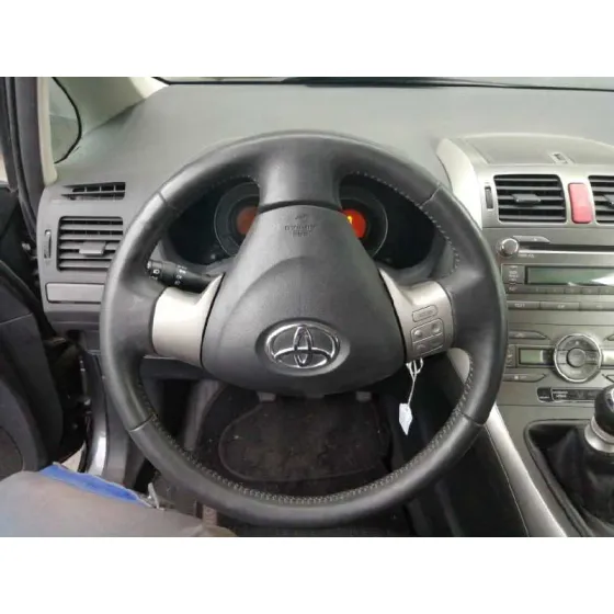 TOYOTA AURIS '2009 BASICO GRIS