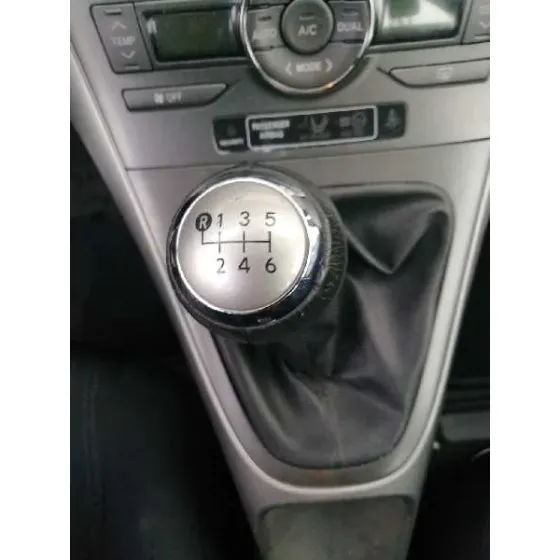 TOYOTA AURIS '2009 BASICO GRIS