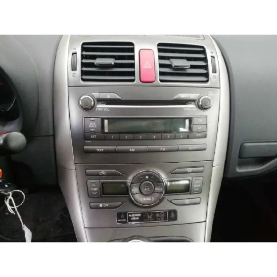 TOYOTA AURIS '2009 BASICO GRIS