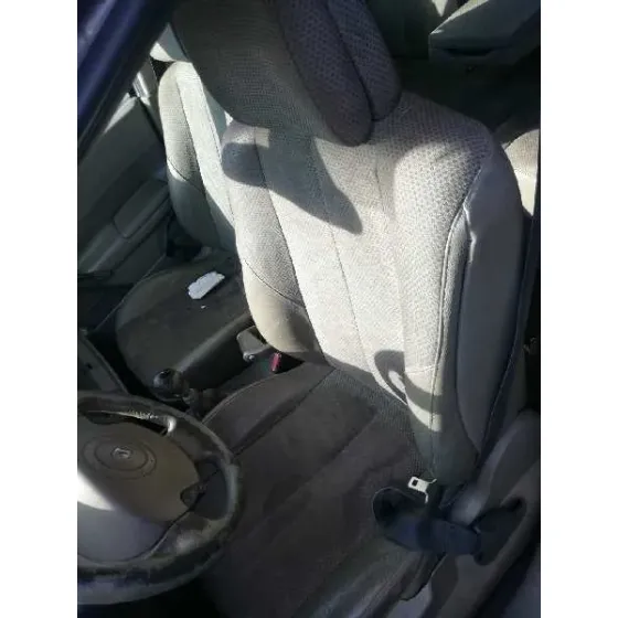 RENAULT MEGANE II CLASSIC BERLINA '2003 1.9 DCI DIESEL VERDE