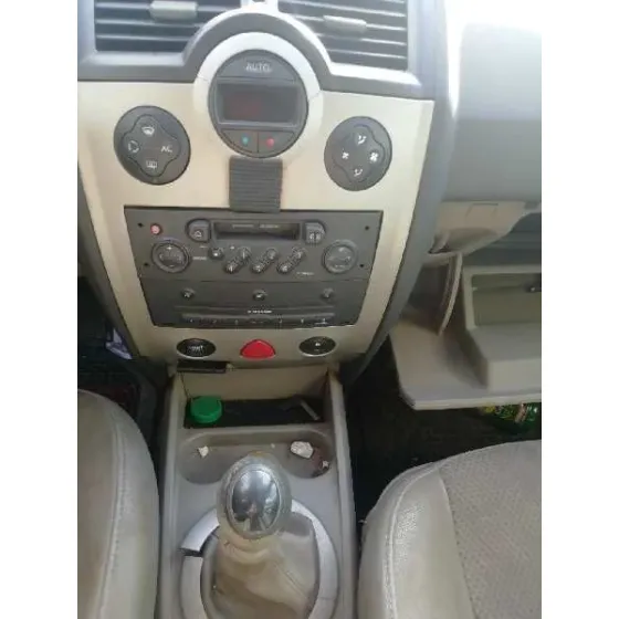 RENAULT MEGANE II CLASSIC BERLINA '2003 1.9 DCI DIESEL VERDE