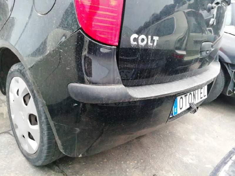 MITSUBISHI COLT BERLINA 5 (Z30A) '2005 1.1 INFORM (D) NEGRO