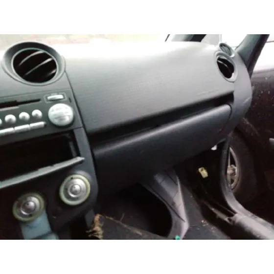 MITSUBISHI COLT BERLINA 5 (Z30A) '2005 1.1 INFORM (D) NEGRO