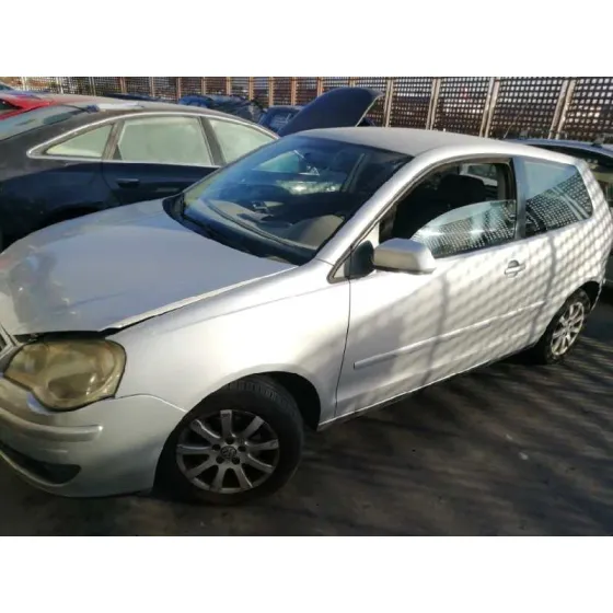 VOLKSWAGEN POLO (9N3) '2005 1.4 TDI GRIS