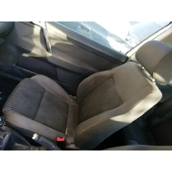VOLKSWAGEN POLO (9N3) '2005 1.4 TDI GRIS