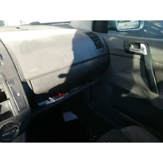 VOLKSWAGEN POLO (9N3) '2005 1.4 TDI GRIS