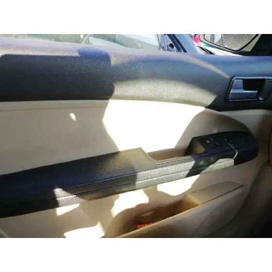 FORD FOCUS C-MAX (CAP) '2004 2.0 CAT GRIS PLATA