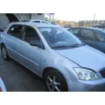TOYOTA COROLLA (E12) TOYOTA COROLLA (E12) '2002 1.6 LINEA SOL BERLINA 3/5 PLATA 2001