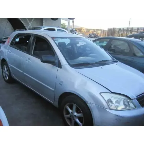 TOYOTA COROLLA (E12) '2002 1.6 LINEA SOL BERLINA 3/5 PLATA