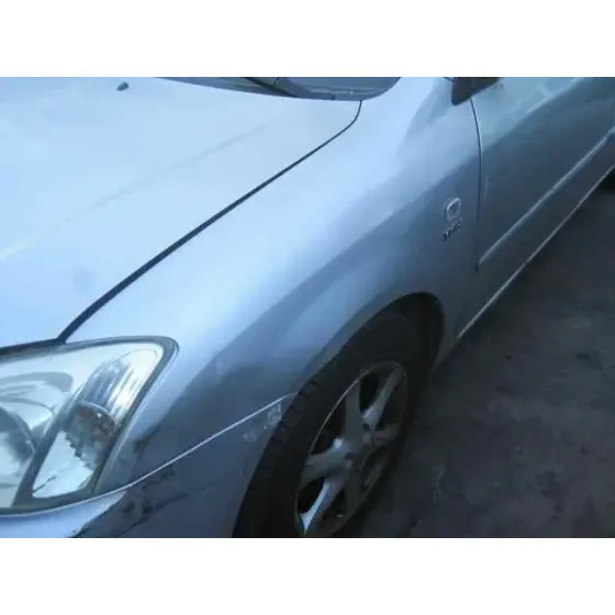 TOYOTA COROLLA (E12) '2002 1.6 LINEA SOL BERLINA 3/5 PLATA